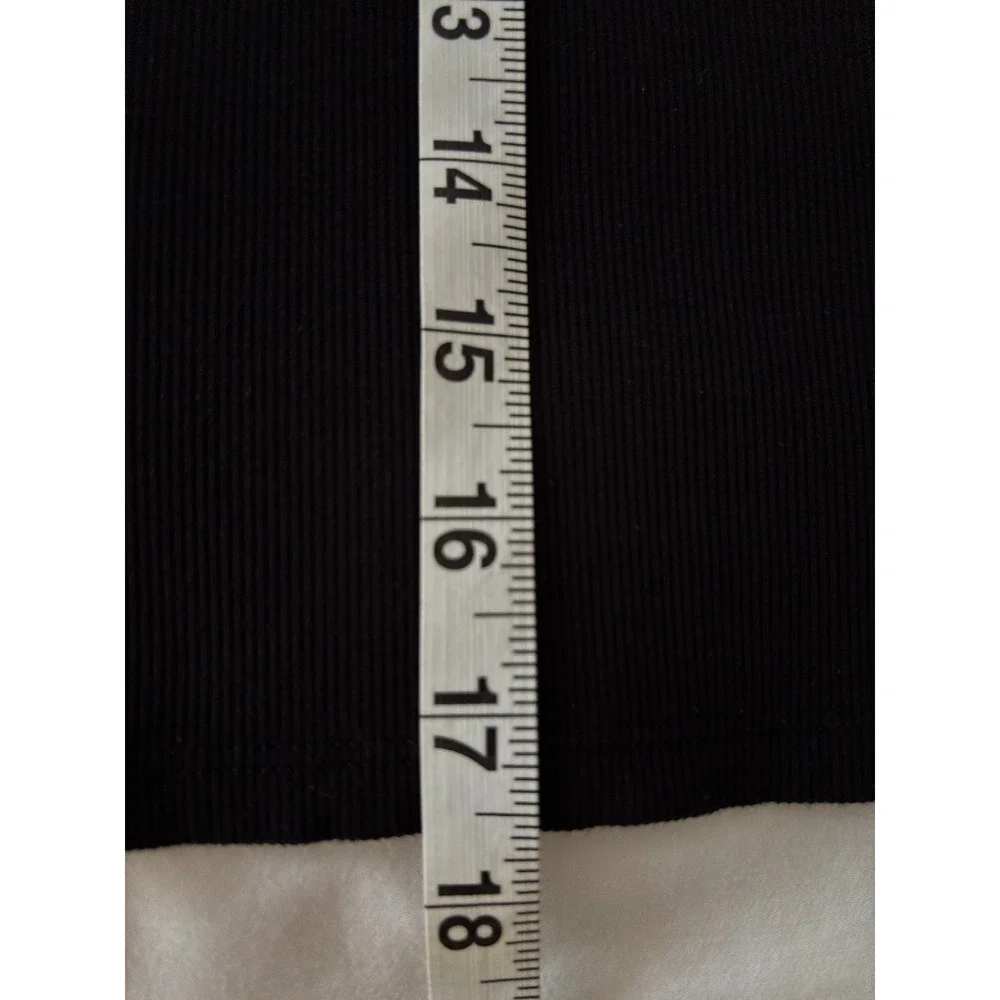 Athleta Womens XL Black Signature Rib Long Sleeve Henley Top - Picture 5 of 7